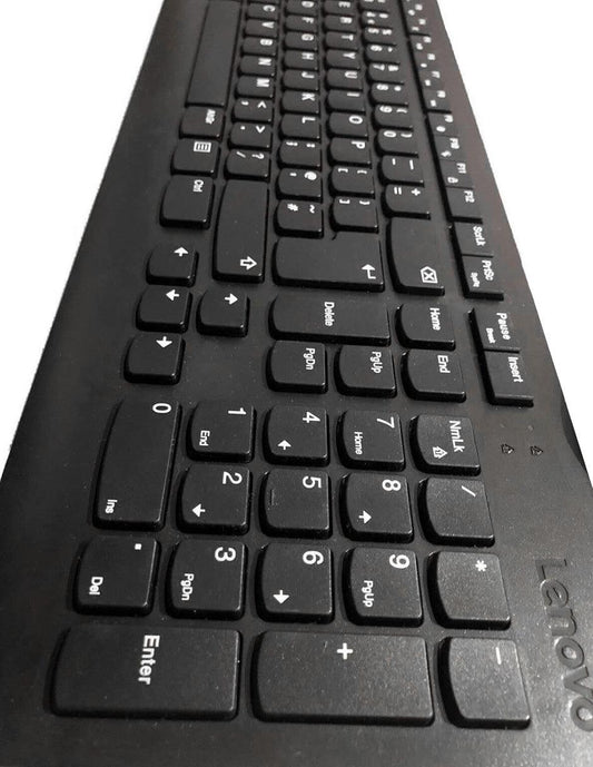 Lote de 6 Teclados Lenovo 00XH611 USB QWERTY Español Usado Grado B